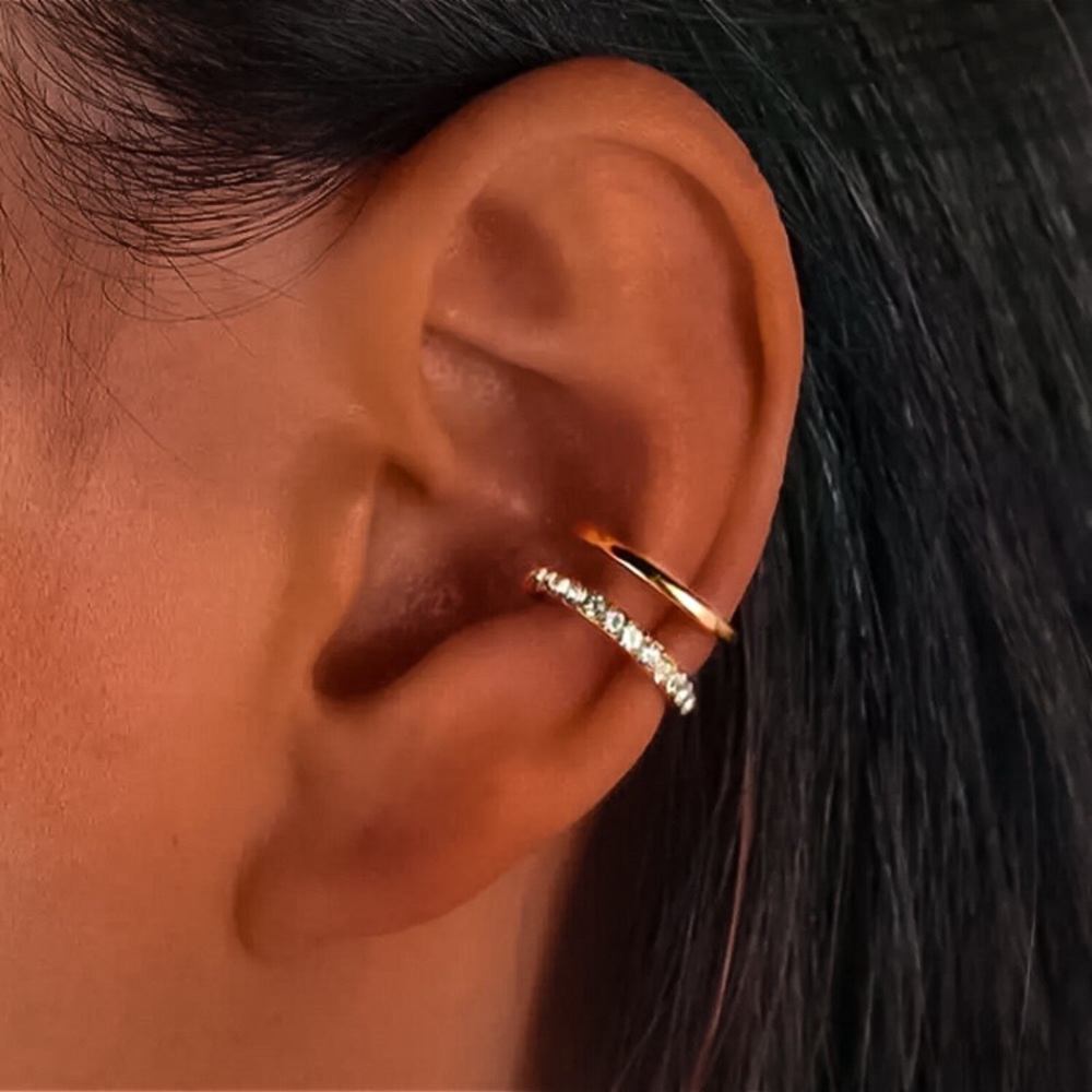 ⚜️𝟯𝟬%𝗢𝗙𝗙 𝗯𝘂𝗻𝗱𝗹𝗲𝘀 𝟯+⚜️ NEW Gold Rhinestone Wrap Earring - Picture 1 of 9